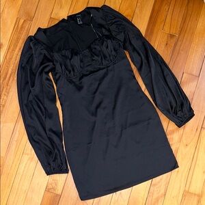 NWOT Satin black long sleeve dress